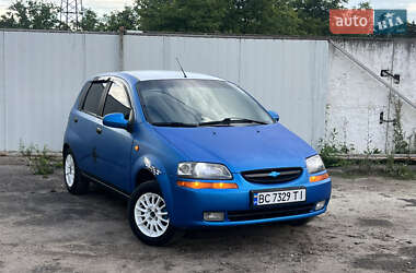 Хетчбек Chevrolet Aveo 2005 в Дрогобичі