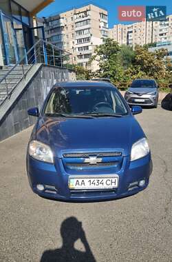 Седан Chevrolet Aveo 2008 в Киеве
