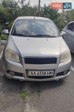 Хэтчбек Chevrolet Aveo 2008 в Киеве
