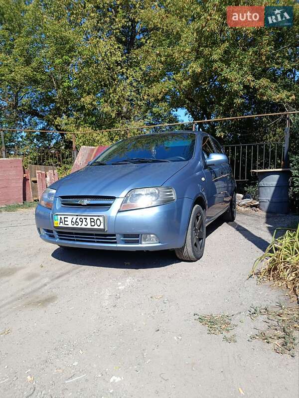 Хэтчбек Chevrolet Aveo 2007 в Каменском