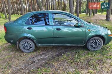Седан Chevrolet Aveo 2004 в  фото 4 Седан Chevrolet Aveo 2004 в