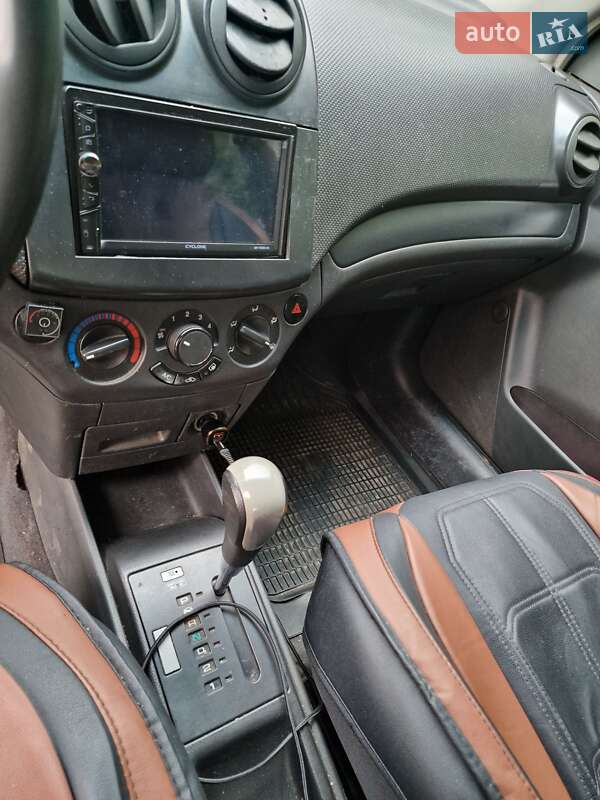 Chevrolet Aveo 2011