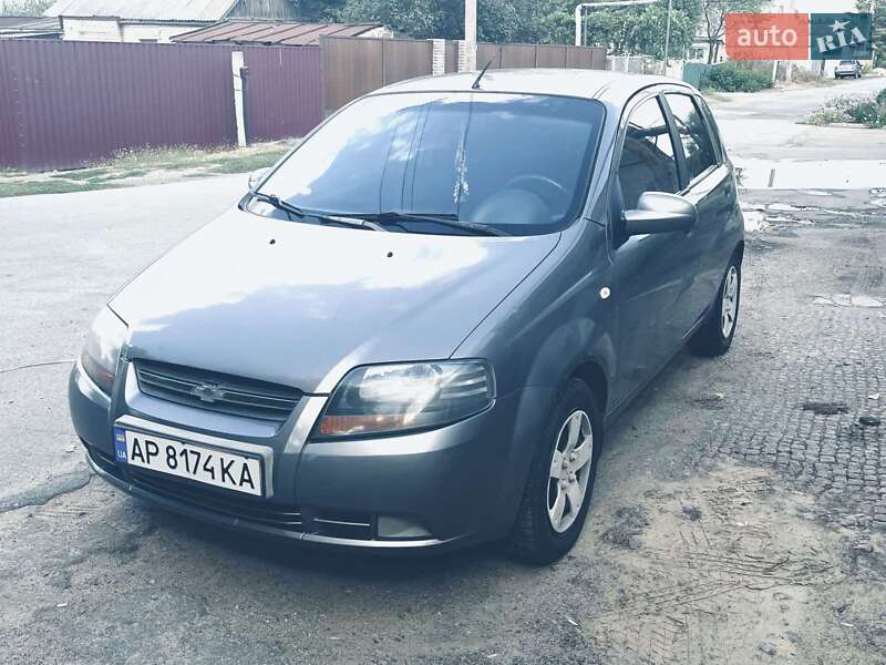 Хэтчбек Chevrolet Aveo 2007 в Вольнянске