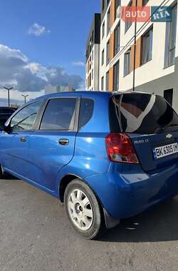 Хэтчбек Chevrolet Aveo 2005 в Ровно