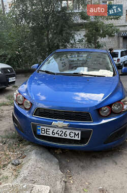 Хэтчбек Chevrolet Aveo 2012 в 