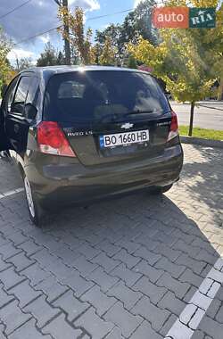 Хэтчбек Chevrolet Aveo 2008 в 