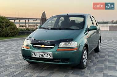 Седан Chevrolet Aveo 2005 в Дніпрі