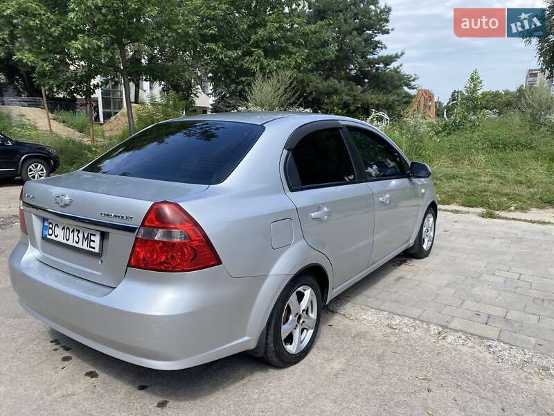 Седан Chevrolet Aveo 2007 в Львові