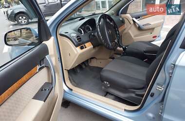 Седан Chevrolet Aveo 2008 в 