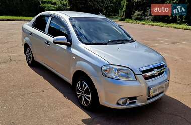 Седан Chevrolet Aveo 2008 в Броварах