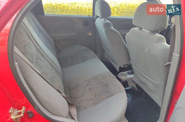 Седан Chevrolet Aveo 2004 в 