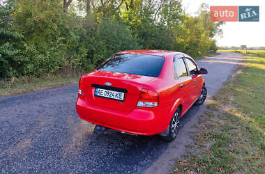 Седан Chevrolet Aveo 2004 в 