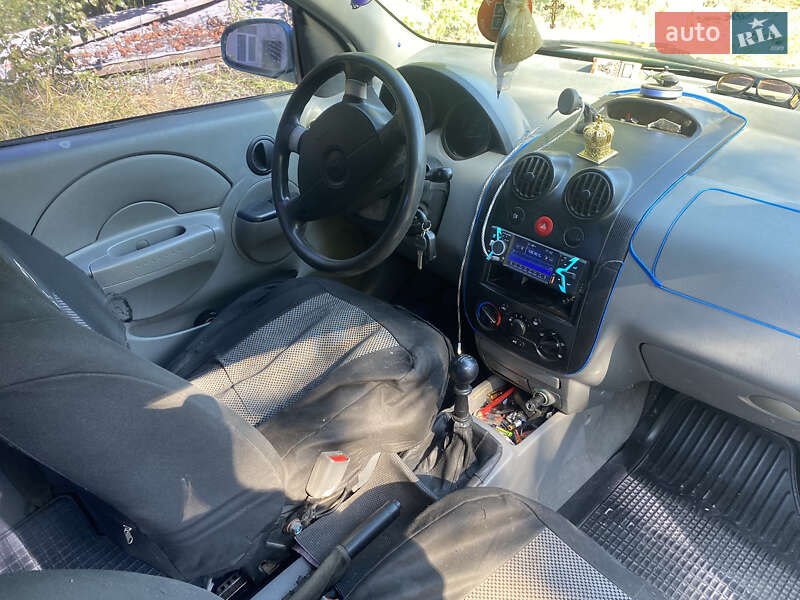 Седан Chevrolet Aveo 2004 в Житомире фото 3 Седан Chevrolet Aveo 2004 в Житомире