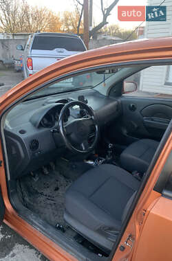 Седан Chevrolet Aveo 2005 в 