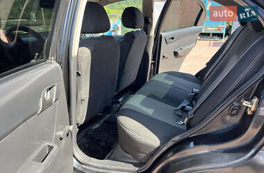 Седан Chevrolet Aveo 2006 в 