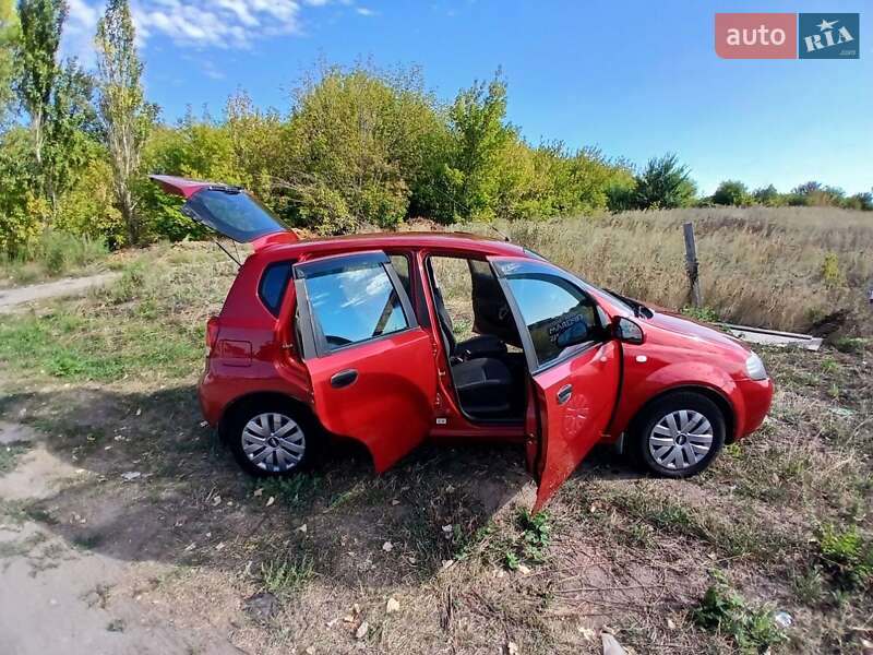 Хетчбек Chevrolet Aveo 2006 в Дніпрі фото 4 Хетчбек Chevrolet Aveo 2006 в Дніпрі