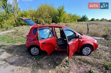 Хэтчбек Chevrolet Aveo 2006 в 