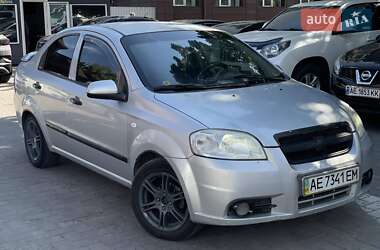 Седан Chevrolet Aveo 2006 в Дніпрі