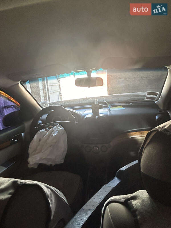 Седан Chevrolet Aveo 2008 в Львове