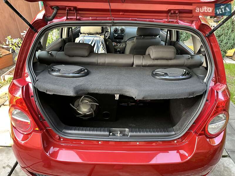 Хетчбек Chevrolet Aveo 2010 в Львові