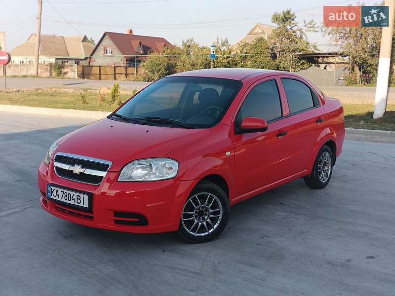 Седан Chevrolet Aveo 2006 в Новом Буге