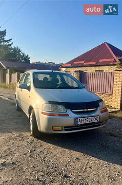 Седан Chevrolet Aveo 2005 в Краматорську