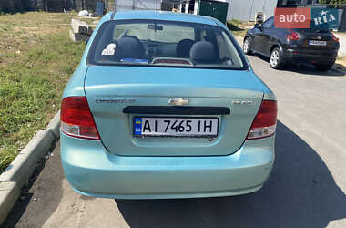 Седан Chevrolet Aveo 2005 в 