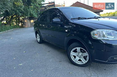 Седан Chevrolet Aveo 2011 в Николаеве