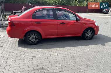 Хэтчбек Chevrolet Aveo 2008 в 