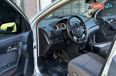 Седан Chevrolet Aveo 2008 в 