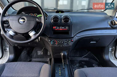 Седан Chevrolet Aveo 2008 в 