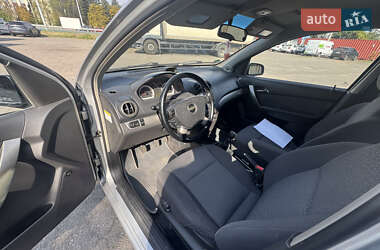 Седан Chevrolet Aveo 2006 в 