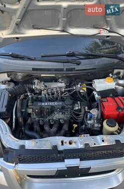 Седан Chevrolet Aveo 2008 в 