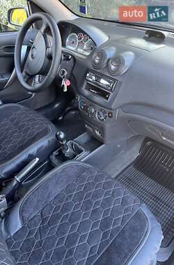 Седан Chevrolet Aveo 2008 в 
