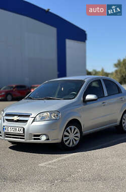 Седан Chevrolet Aveo 2008 в Днепре
