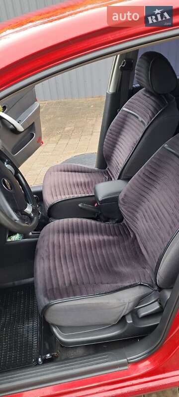Седан Chevrolet Aveo 2006 в Тернополе