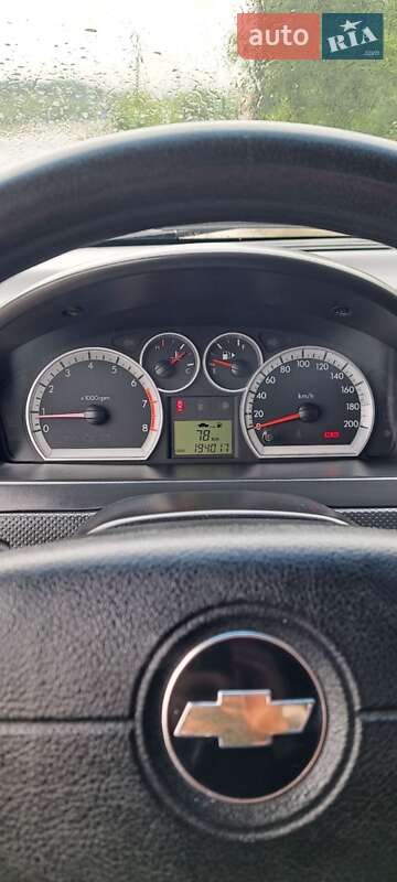 Седан Chevrolet Aveo 2006 в Тернополе