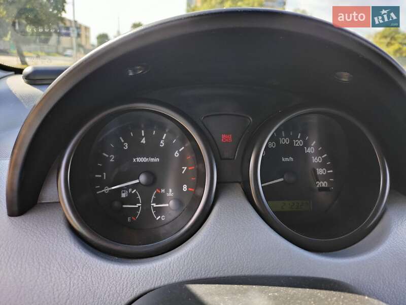 Хэтчбек Chevrolet Aveo 2004 в Киеве