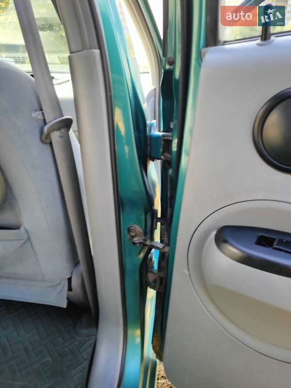 Хэтчбек Chevrolet Aveo 2004 в Киеве