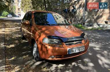 Седан Chevrolet Aveo 2006 в Киеве