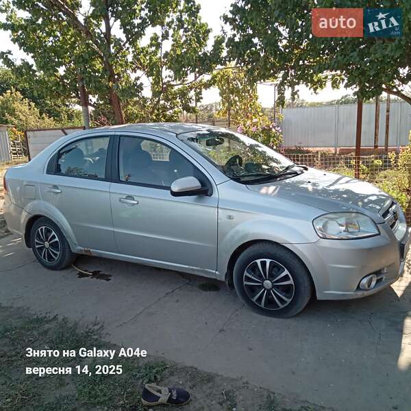 Седан Chevrolet Aveo 2008 в Великодолинском