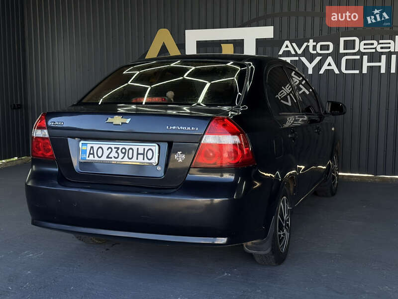 Седан Chevrolet Aveo 2008 в Тячеве