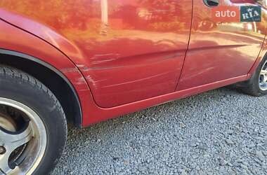 Седан Chevrolet Aveo 2004 в 
