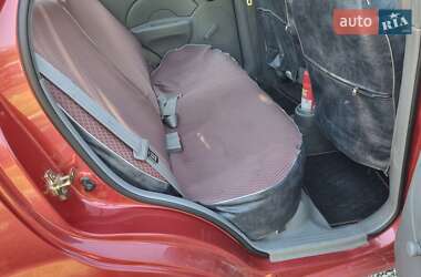 Седан Chevrolet Aveo 2004 в 