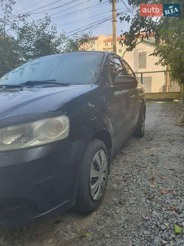 Седан Chevrolet Aveo 2006 в Козятині