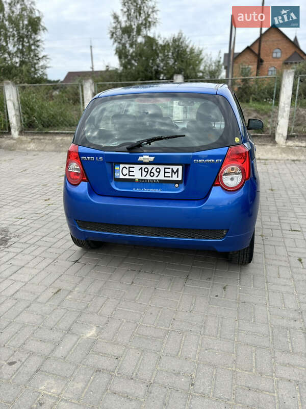 Хэтчбек Chevrolet Aveo 2010 в Сторожинце