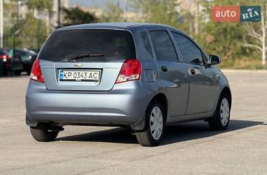 Хэтчбек Chevrolet Aveo 2006 в 