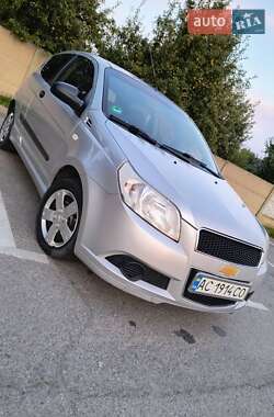 Хэтчбек Chevrolet Aveo 2009 в Владимире