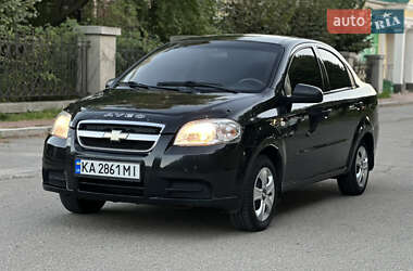 Седан Chevrolet Aveo 2010 в 