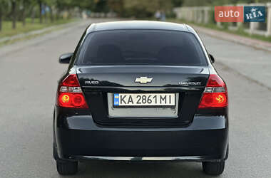 Седан Chevrolet Aveo 2010 в 